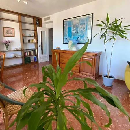 Apartment Flat With Wonderful Views *