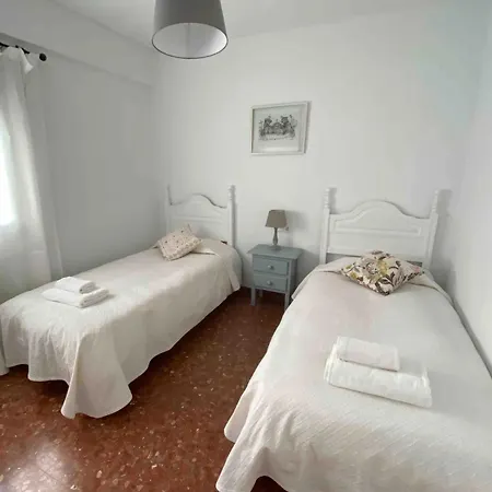 Flat With Wonderful Views *