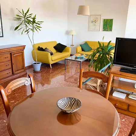 Apartment Flat With Wonderful Views *